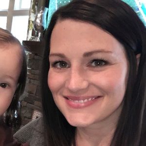 Meet your Posher, Kelli